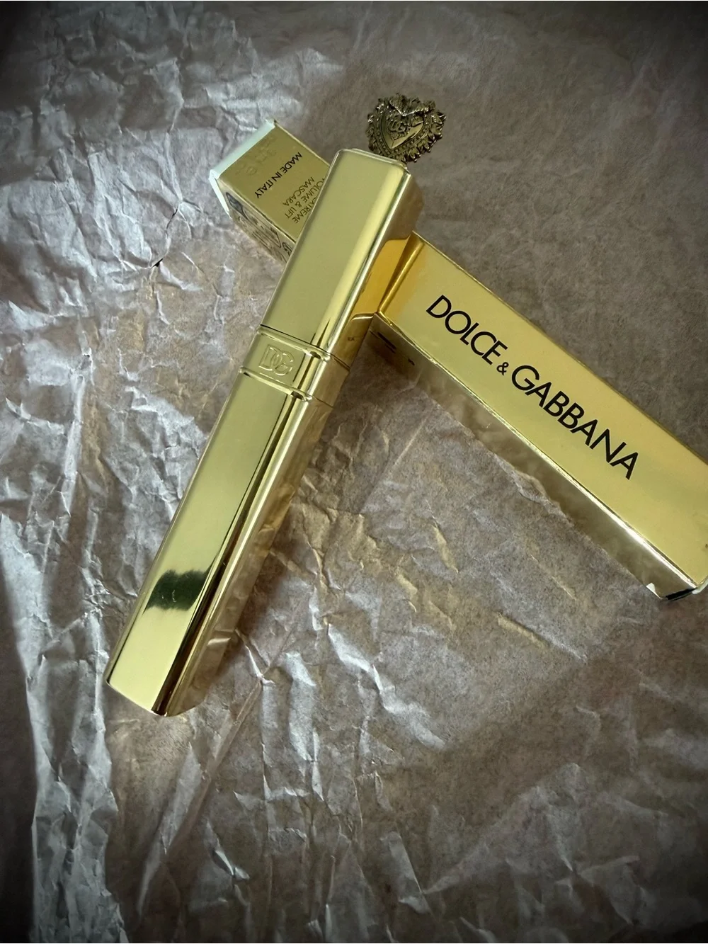 Dolce & Gabbana Everfull XL Mascara - Picture 3 of 8